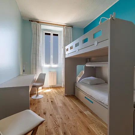 Monte Cristo - Conviviale A - Superbe Vue, Piscine Et Jeux En Plein Air