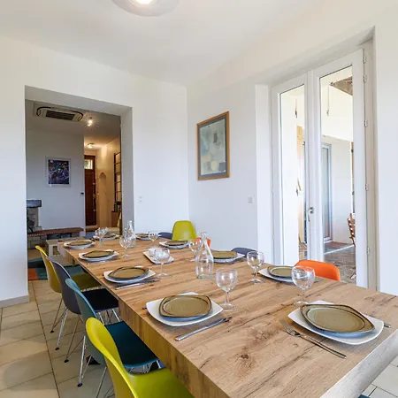 Monte Cristo - Conviviale A - Superbe Vue, Piscine Et Jeux En Plein Air * Nice