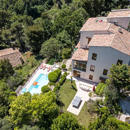 Vila Monte Cristo - Conviviale A - Superbe Vue, Piscine Et Jeux En Plein Air Nice